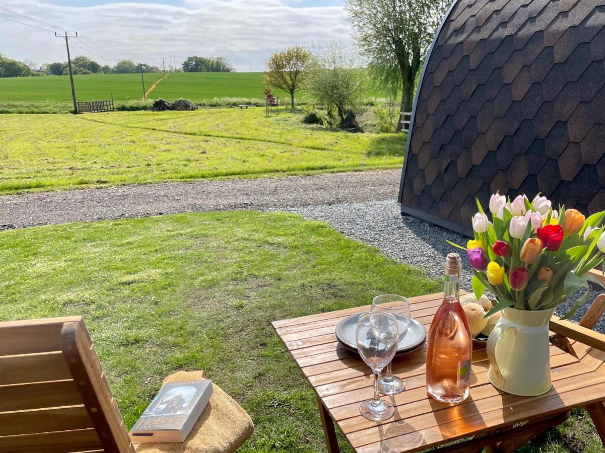 Waterpump Pod For 2 Adults With Ensuite In The Suffolk Countryside Badingham Esterno foto